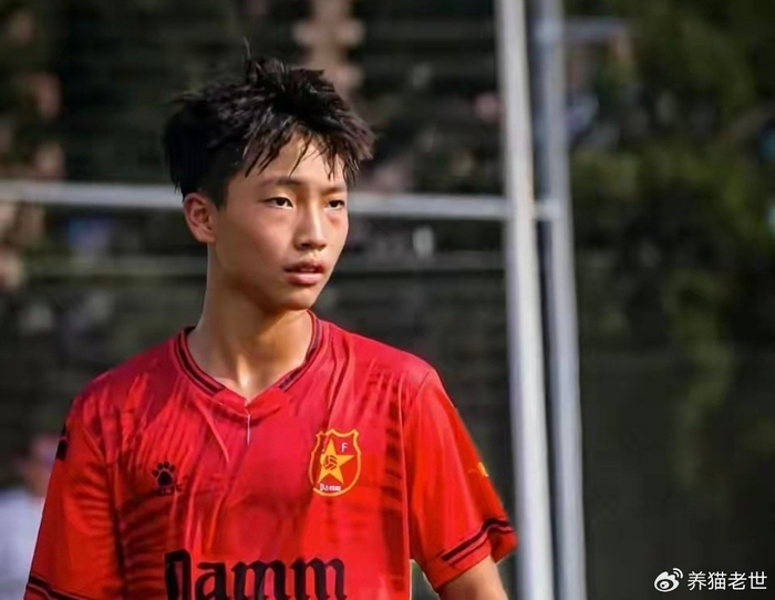 开云体育app下载入口-董路封神!4年培养出巴萨首位中国球员:33场25球 总监亲自邀请|巴塞罗那|李昊炎|拉玛西亚|中国足球小将|青训_新浪体育_新浪新闻